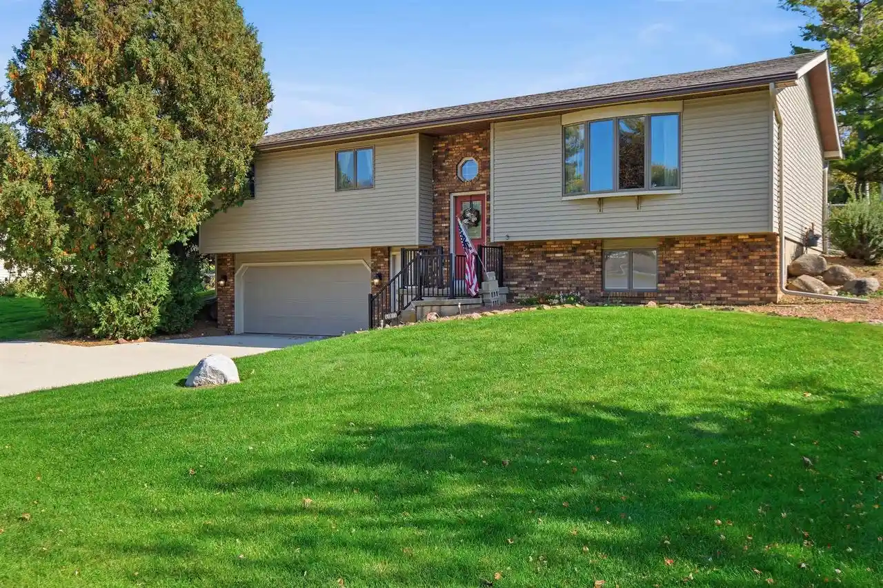 Photo 1 of Single family home for sale at 603 Valley St, Mount Horeb, WI 53572 | MLS# 2034633 | Listing updated on 2026-10-15