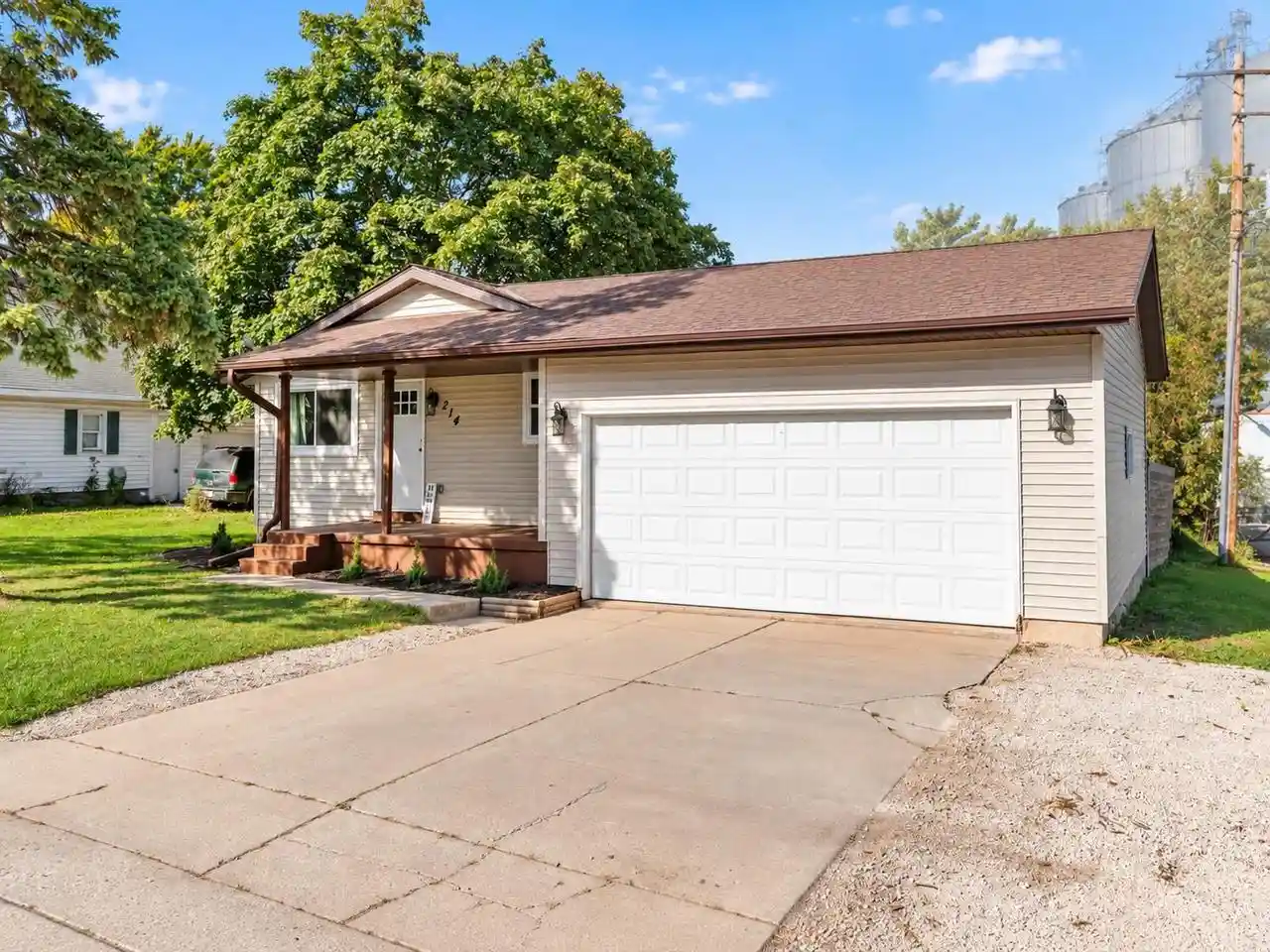 Photo 1 of Single family home for sale at 214 Elm St, Denmark, WI 54208 | MLS# 50334315 | Listing updated on 2026-10-20