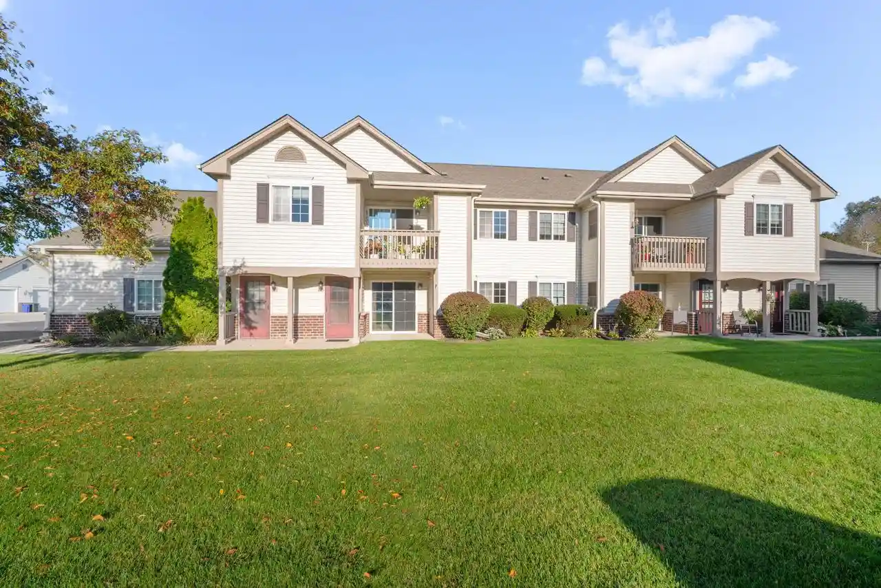 Photo 1 of Condo for sale at 516 Pewaukee Rd #C, Pewaukee, WI 53072 | MLS# 1984761 | Listing updated on 2026-10-15