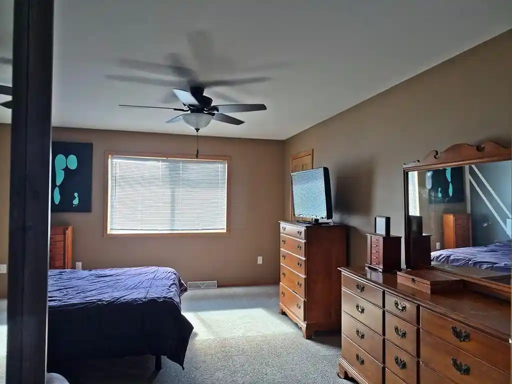Photo 4 of Single family home for sale at 805 W Roberts St, Spencer, WI 54479 | MLS# 22605139 | Listing updated on 2026-10-20