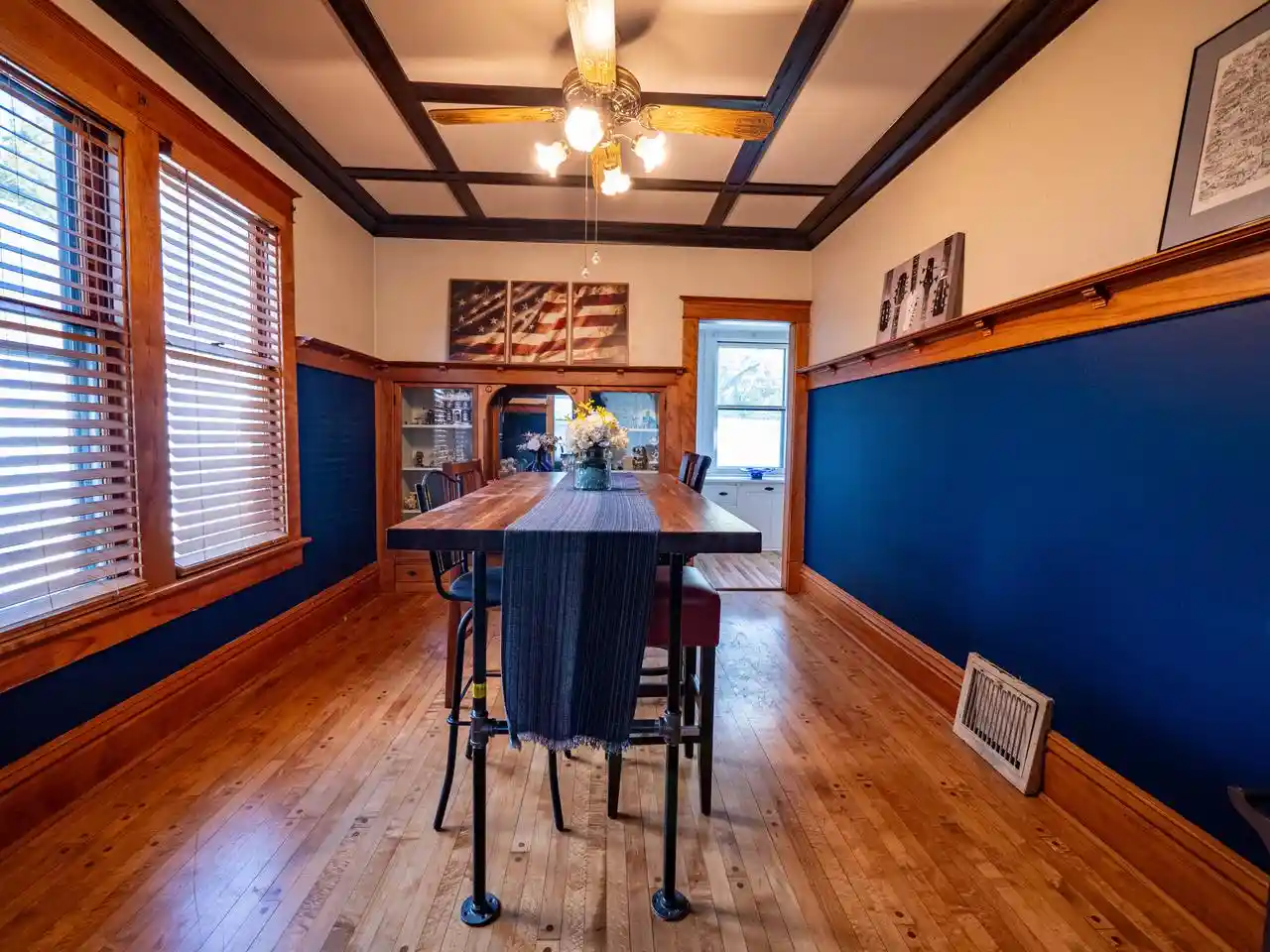 Photo 1 of Single family home for sale at 801 Lincoln Ave, Waukesha, WI 53186 | MLS# 1984768 | Listing updated on 2026-10-24