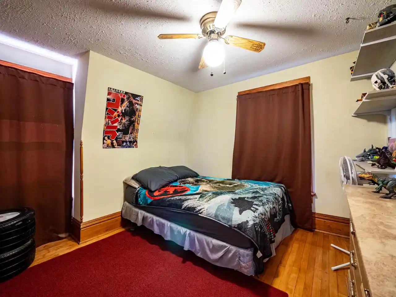Photo 3 of Single family home for sale at 801 Lincoln Ave, Waukesha, WI 53186 | MLS# 1984768 | Listing updated on 2026-10-24
