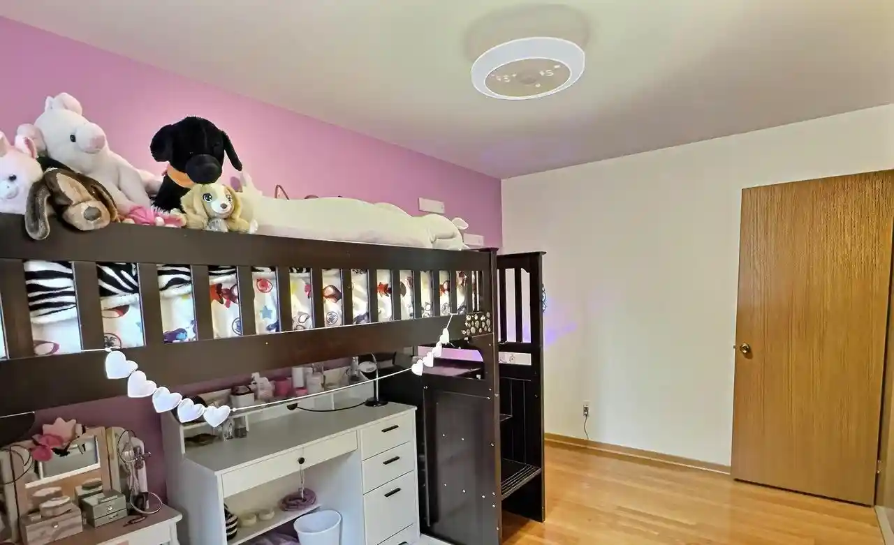 Photo 2 of Single family home for sale at 936 Taft Ave, Oshkosh, WI 54902 | MLS# 50334322 | Listing updated on 2026-10-21