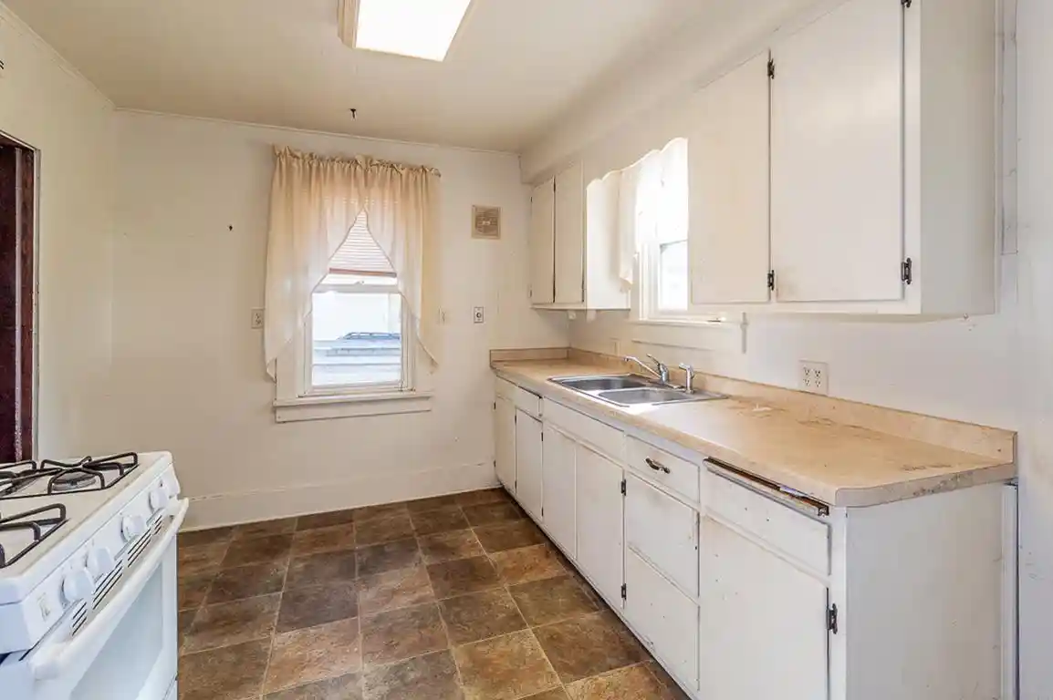 Photo 3 of Single family home for sale at 412 W Millard St, New London, WI 54961 | MLS# 50334303 | Listing updated on 2026-10-19