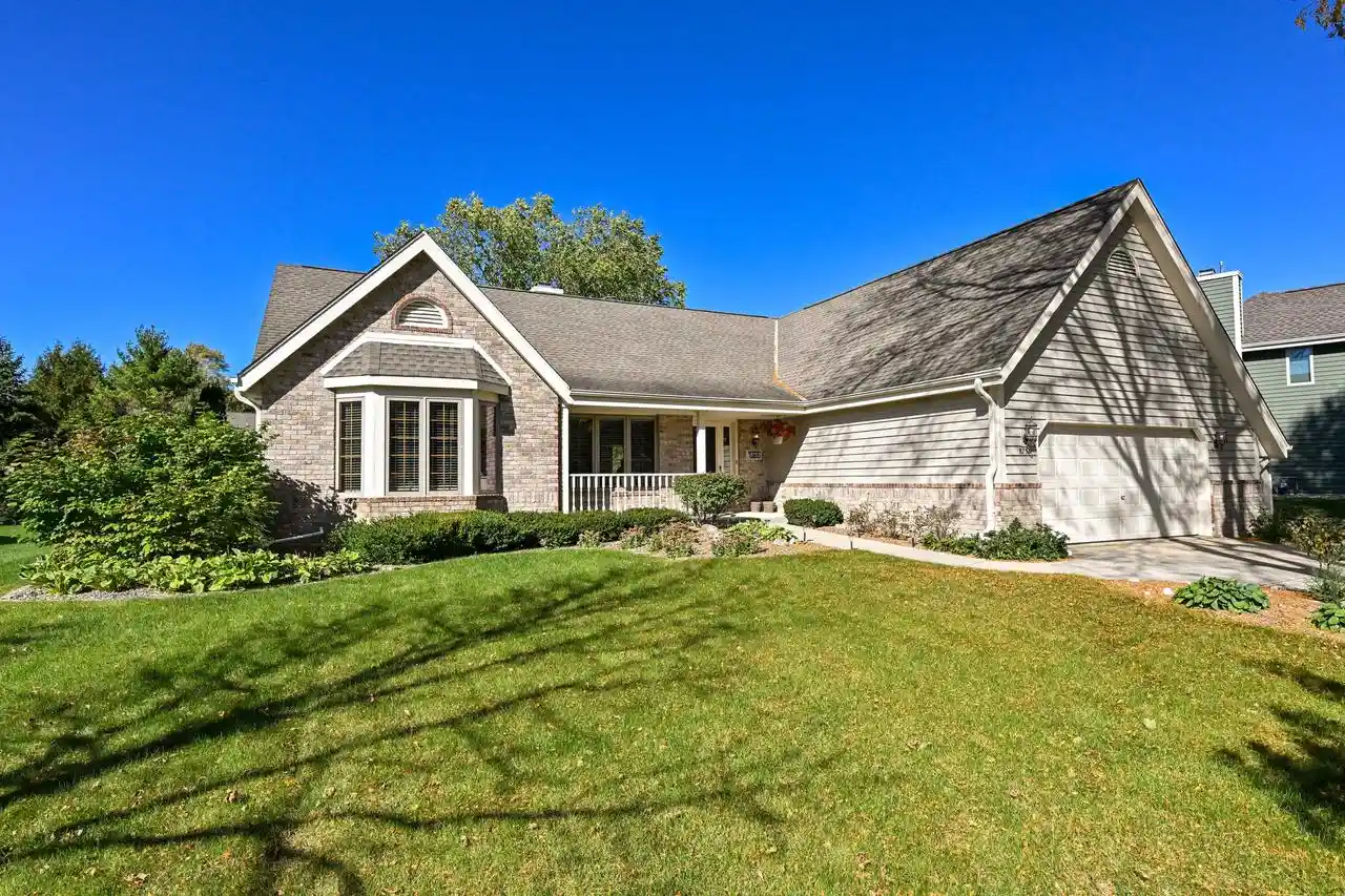 Single family home for sale at 8752 W Willow Pointe Pkwy, Franklin, WI 53132 | MLS# 1984772