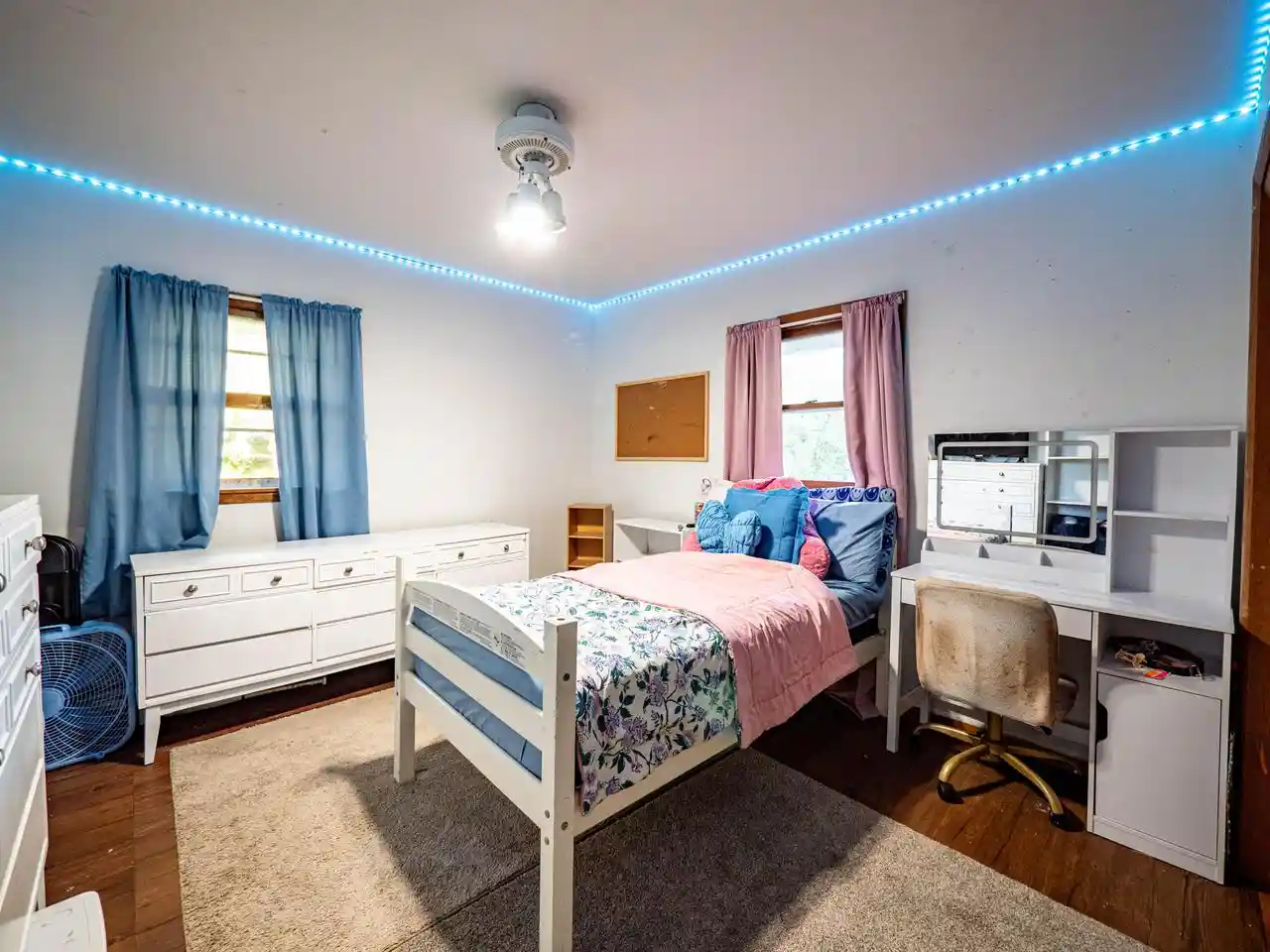 Photo 2 of Single family home for sale at W247s3160 Prairie Ave, Waukesha, WI 53186 | MLS# 1984777 | Listing updated on 2026-10-20