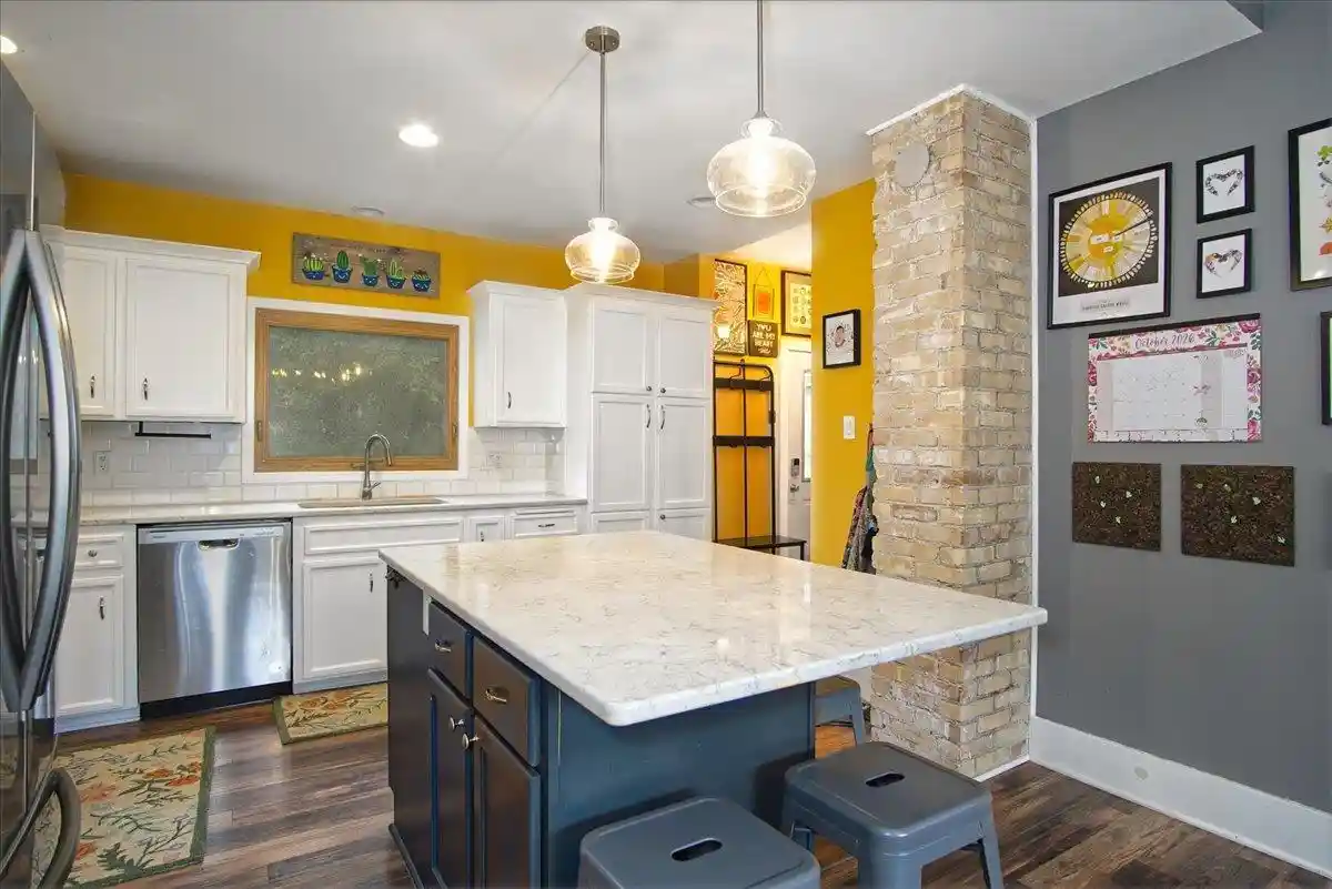 Photo 2 of Single family home for sale at 225 S Birdsey St, Columbus, WI 53925 | MLS# 2034647 | Listing updated on 2026-10-23