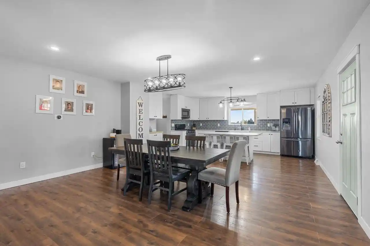 Photo 4 of Single family home for sale at W7619 County Rd Jj, Hortonville, WI 54944 | MLS# 50334325 | Listing updated on 2026-10-22