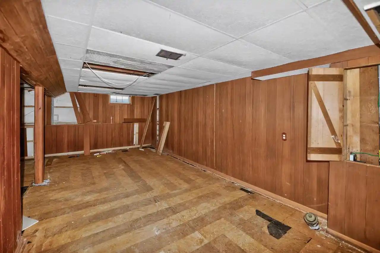 Photo 3 of Single family home for sale at 3631 S 82nd Street, Milwaukee, WI 53220 | MLS# 1984779 | Listing updated on 2026-10-22