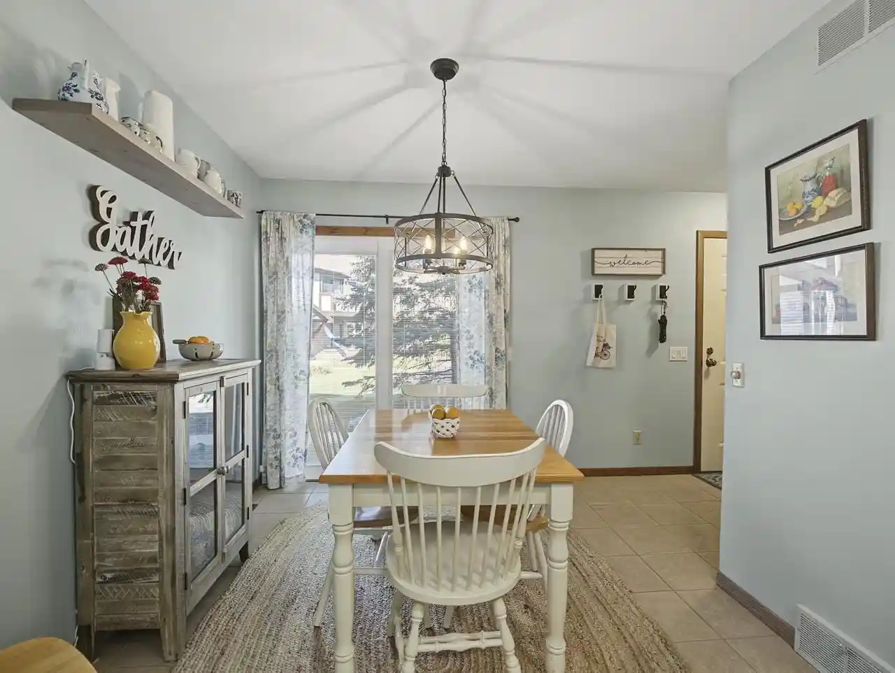 Photo 4 of Condo for sale at 2944 Coho St, Madison, WI 53713 | MLS# 2034650 | Listing updated on 2026-10-14