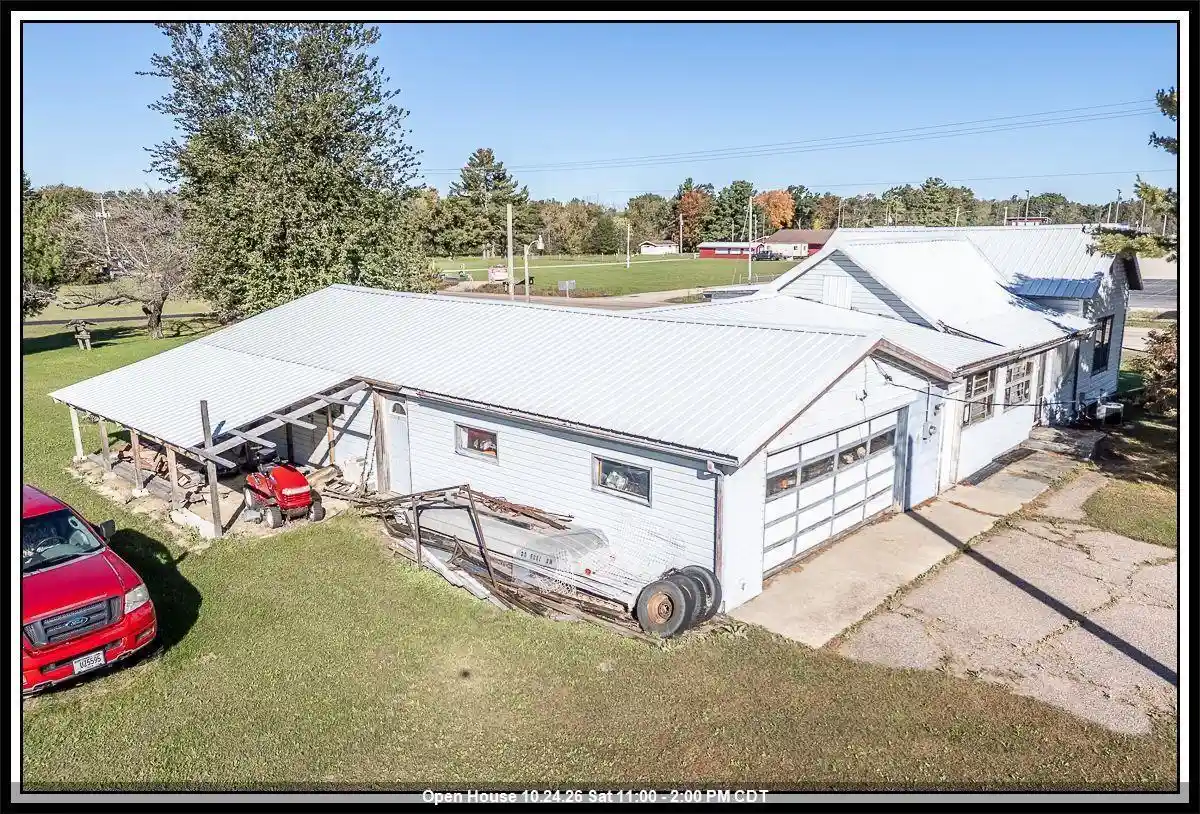 Photo 1 of Single family home for sale at E5901 River St, Manawa, WI 54949 | MLS# 50334331 | Listing updated on 2026-10-21
