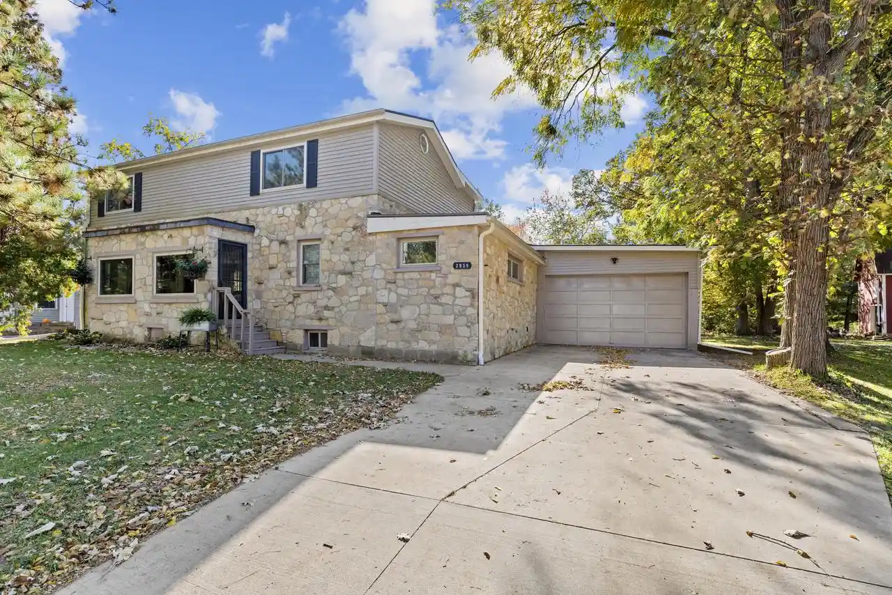 Photo 1 of Single family home for sale at 2959 North St, East Troy, WI 53120 | MLS# 1984783 | Listing updated on 2026-10-27