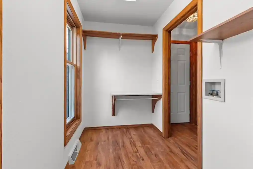 Photo 3 of Single family home for sale at 1957 Pike Ln, De Pere, WI 54115 | MLS# 50334336 | Listing updated on 2026-10-14