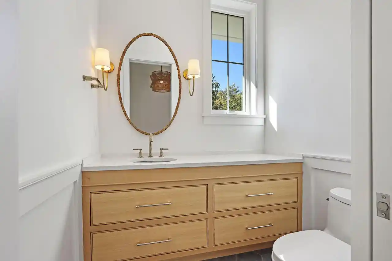 Photo 2 of Single family home for sale at W2890 Hollybush Dr, Lake Geneva, WI 53147 | MLS# 1984793 | Listing updated on 2026-10-19