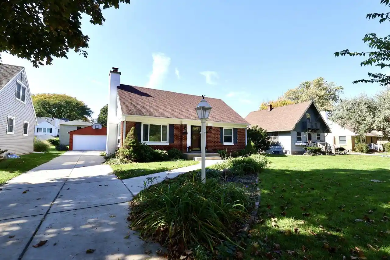 Photo 1 of Single family home for sale at 605 N 103 Street, Milwaukee, WI 53226 | MLS# 1984801 | Listing updated on 2026-10-22