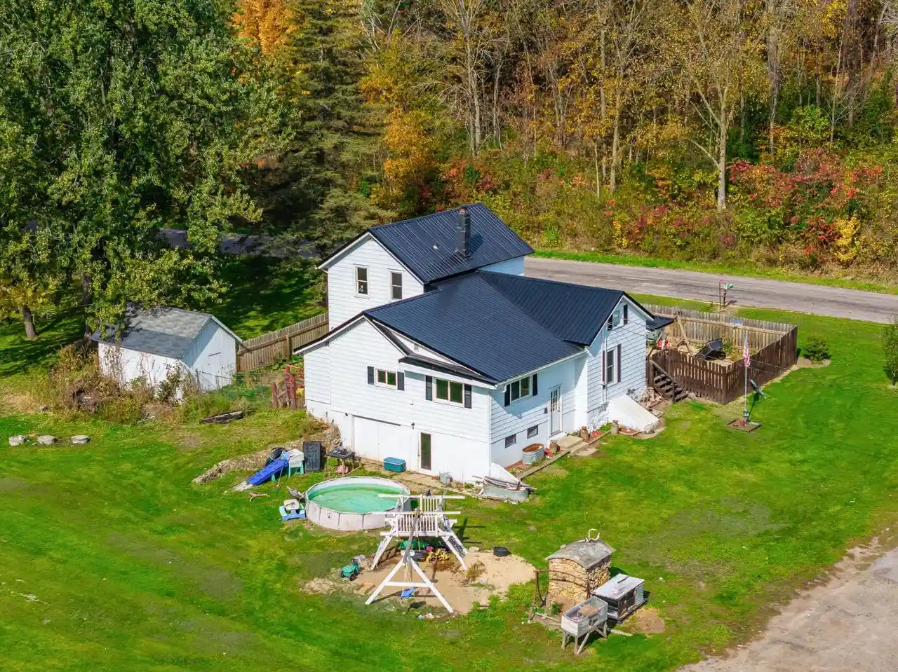 Photo 1 of Single family home for sale at 28983 Northland Ave, Elroy, WI 53929 | MLS# 2034673 | Listing updated on 2026-10-14