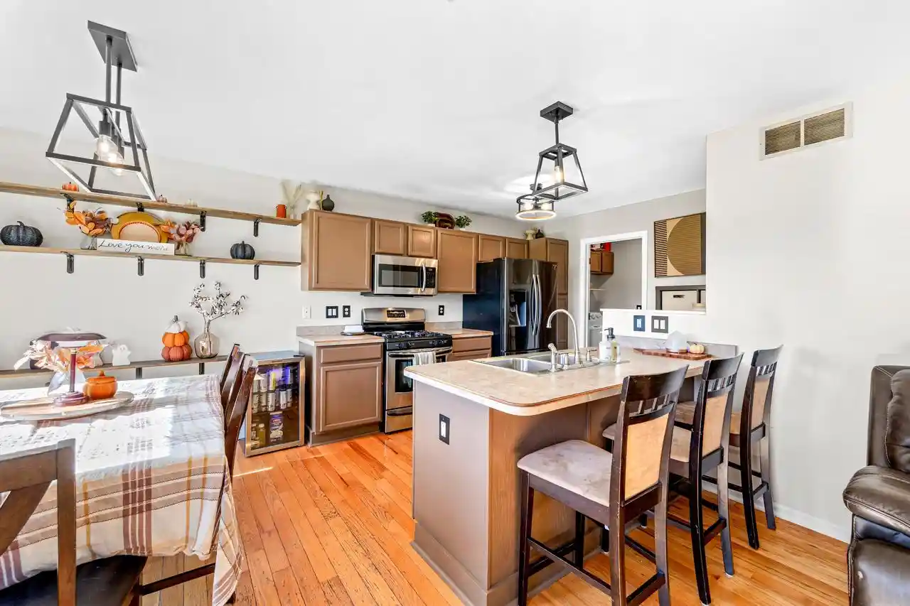 Photo 3 of Condo for sale at 1400 Hunters Ridge Dr #124, Genoa City, WI 53128 | MLS# 1984813 | Listing updated on 2026-10-26