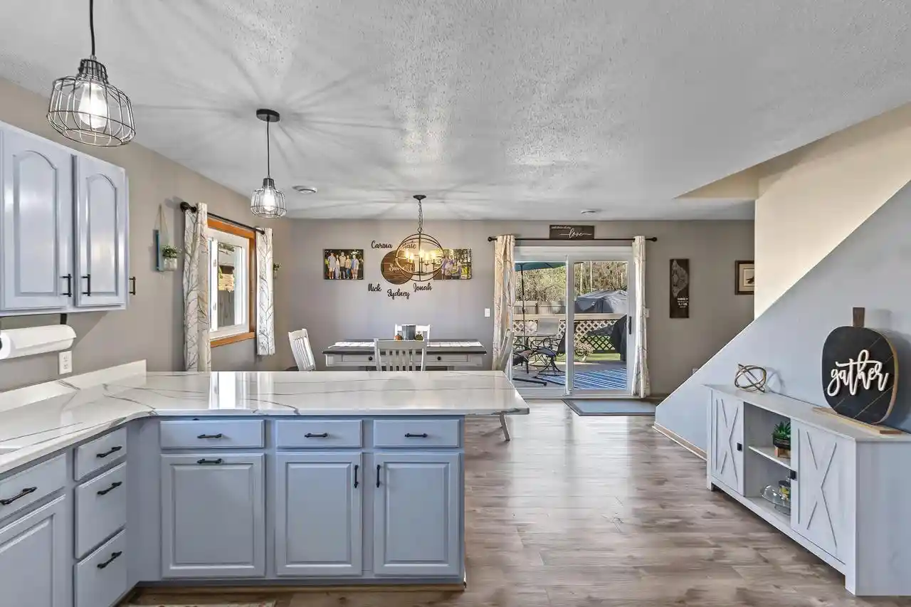 Photo 2 of Single family home for sale at N7954 Highway 44, Pardeeville, WI 53954 | MLS# 2034675 | Listing updated on 2026-10-20