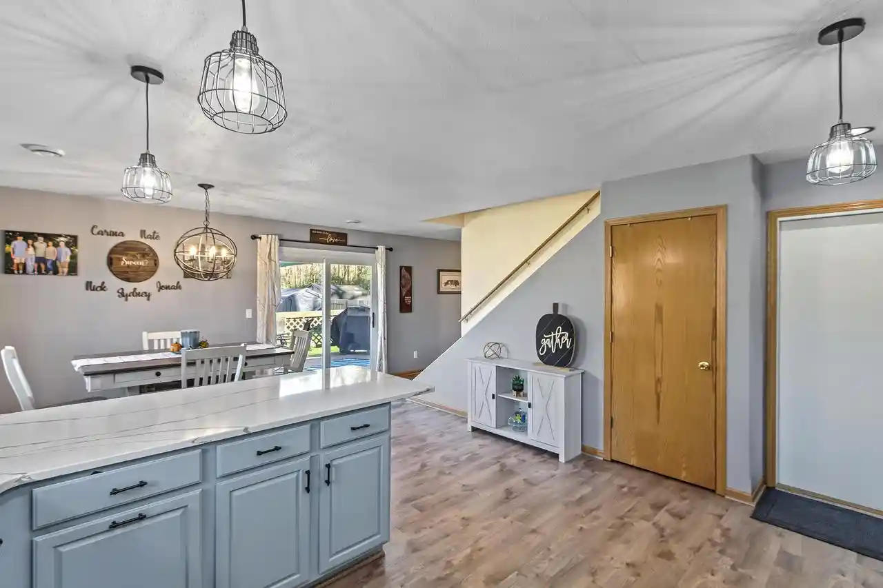 Photo 3 of Single family home for sale at N7954 Highway 44, Pardeeville, WI 53954 | MLS# 2034675 | Listing updated on 2026-10-20