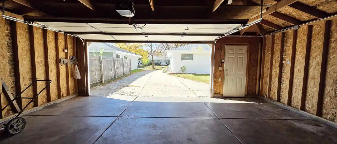 Photo 1 of Single family home for sale at 6462 N 66th Street, Milwaukee, WI 53223 | MLS# 1984815 | Listing updated on 2026-10-21