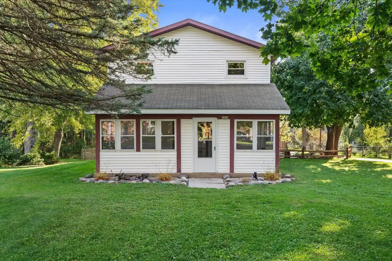 Photo 1 of Single family home for sale at 1934 Fremont St, East Troy, WI 53120 | MLS# 1984827 | Listing updated on 2026-10-27