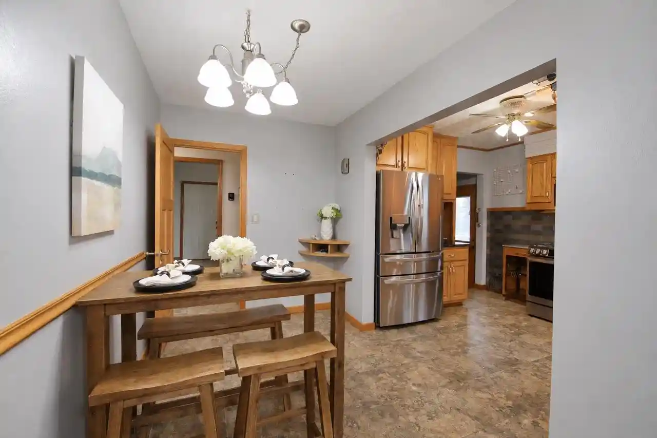Photo 2 of Single family home for sale at 608 Monroe St, Neenah, WI 54956 | MLS# 50334346 | Listing updated on 2026-10-21