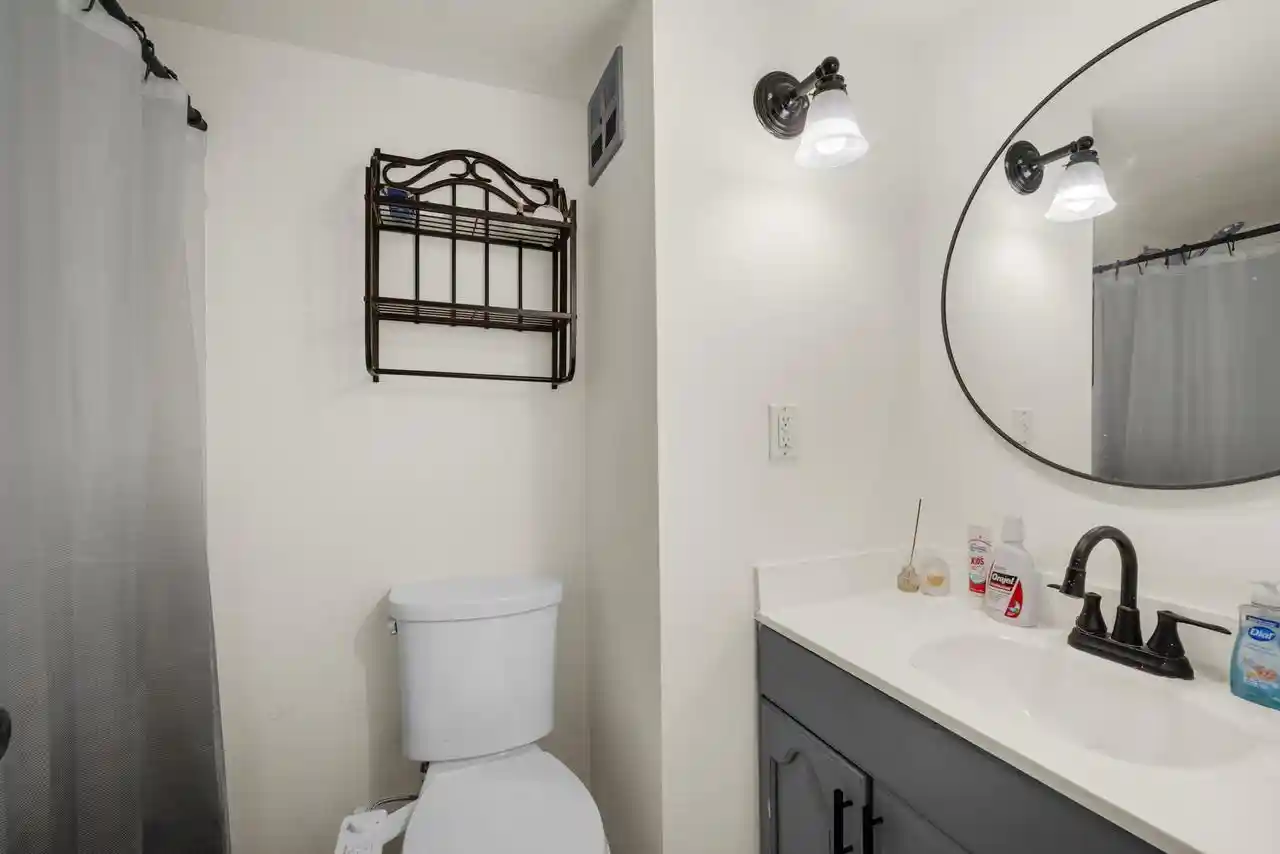 Listing Photo 3 - Condo for sale in building located at 1434 Big Bend Rd, Waukesha, WI 53189 - Unit #H