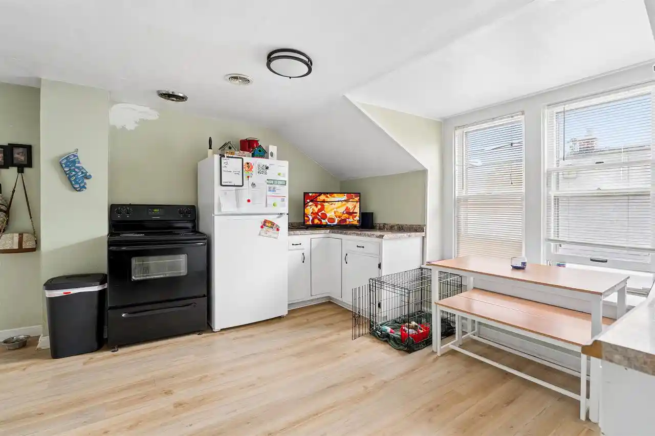 Photo 4 of Multi family home for sale at 218 E Spring St, Appleton, WI 54911 | MLS# 50334357 | Listing updated on 2026-10-26