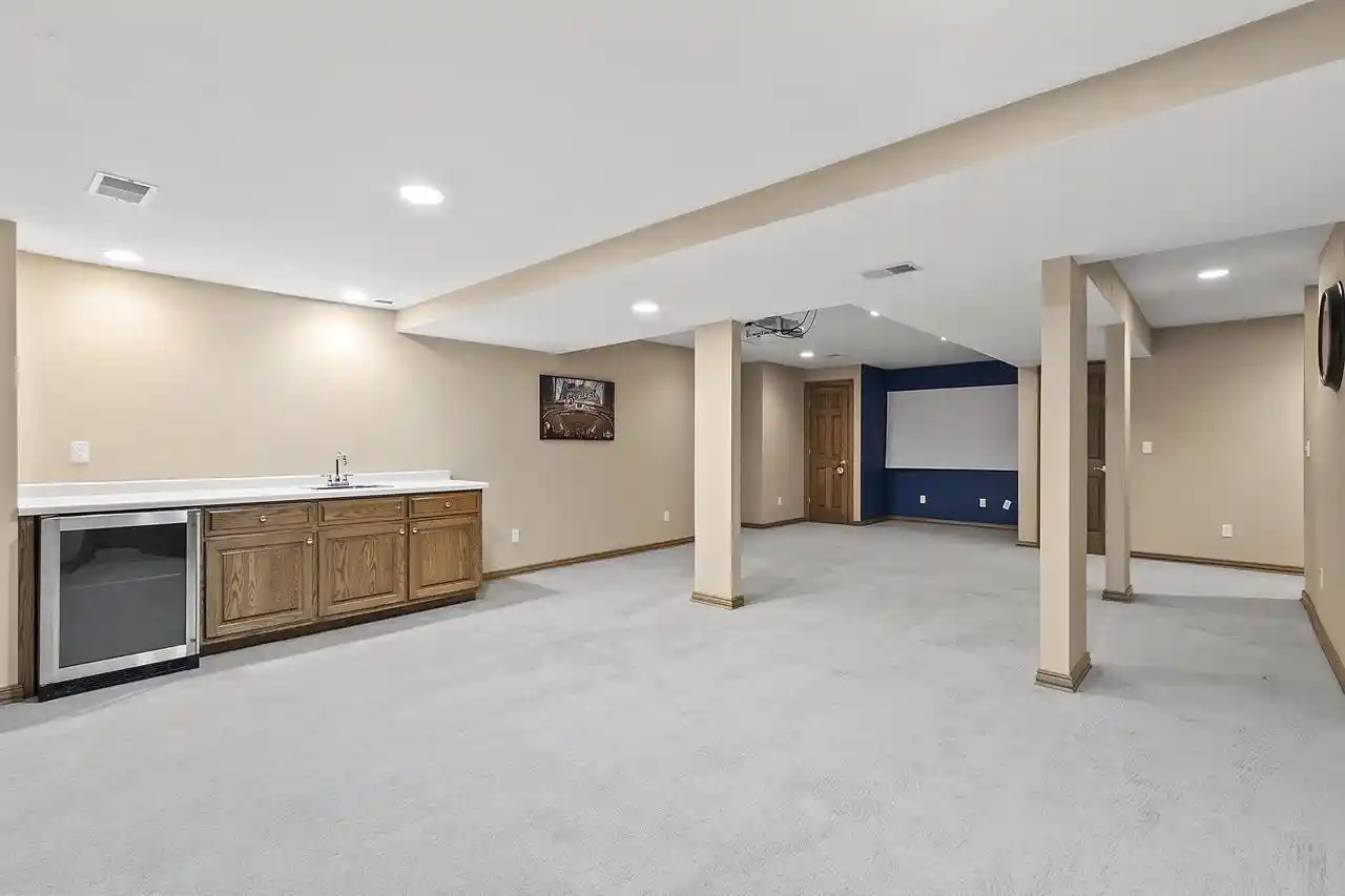 Photo 3 of Single family home for sale at 2306 Talladega Ct, De Pere, WI 54115 | MLS# 50334344 | Listing updated on 2026-10-23