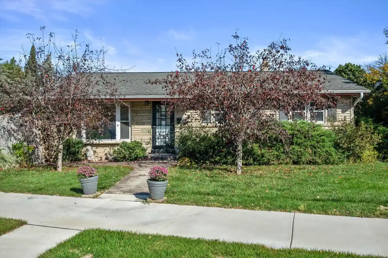 Single family home for sale at 9810 W Lisbon Ave, Milwaukee, WI 53222 | MLS# 1984915