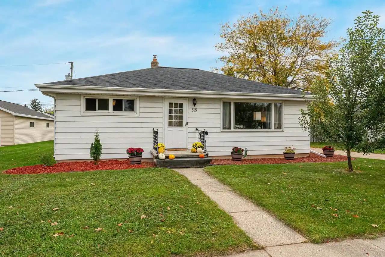 Single family home for sale at 315 S Helen St, Kimberly, WI 54136 | MLS# 50334345