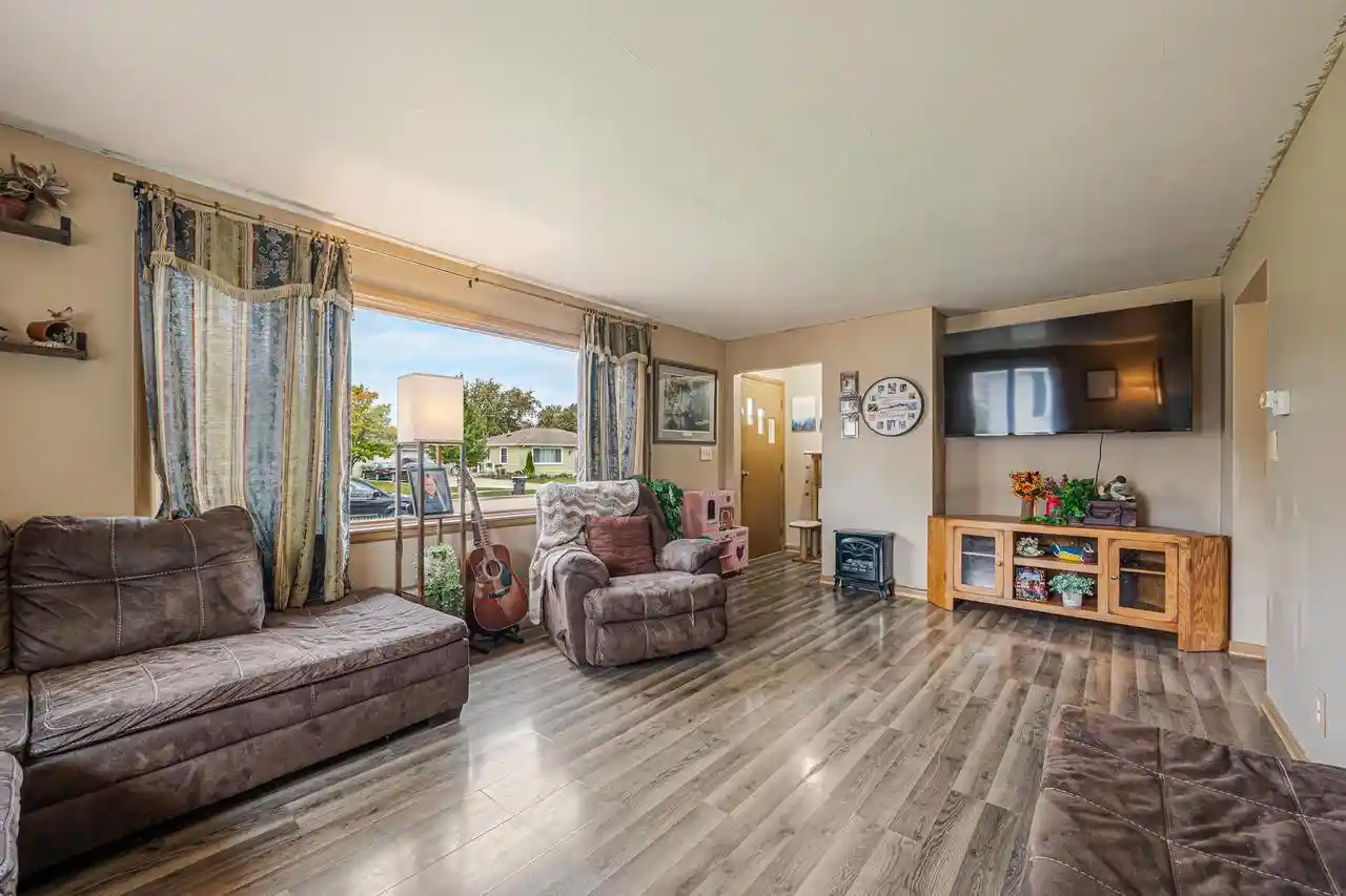 Photo 1 of Single family home for sale at 315 S Helen St, Kimberly, WI 54136 | MLS# 50334345 | Listing updated on 2026-10-25