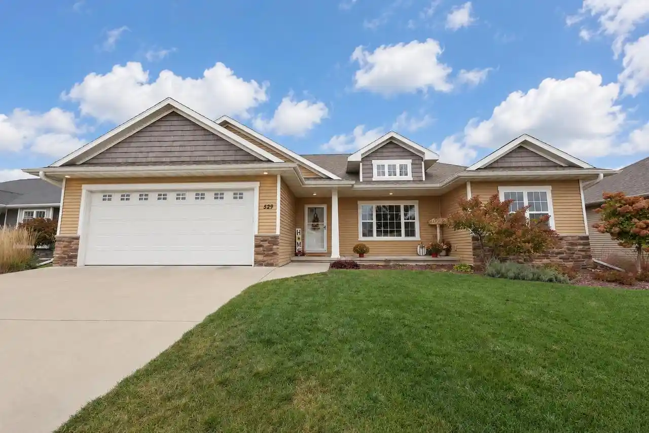 Photo 1 of Single family home for sale at 529 Pebblestone Cir, Oneida, WI 54155 | MLS# 50334381 | Listing updated on 2026-10-20