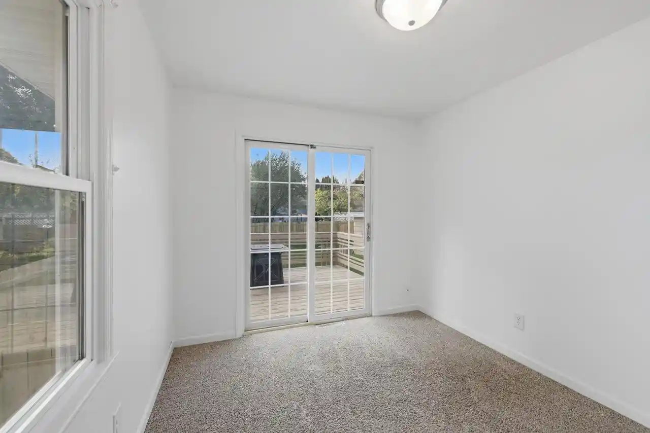 Photo 4 of Single family home for sale at 1137 W Bell Ave, Appleton, WI 54914 | MLS# 50334378 | Listing updated on 2026-10-26