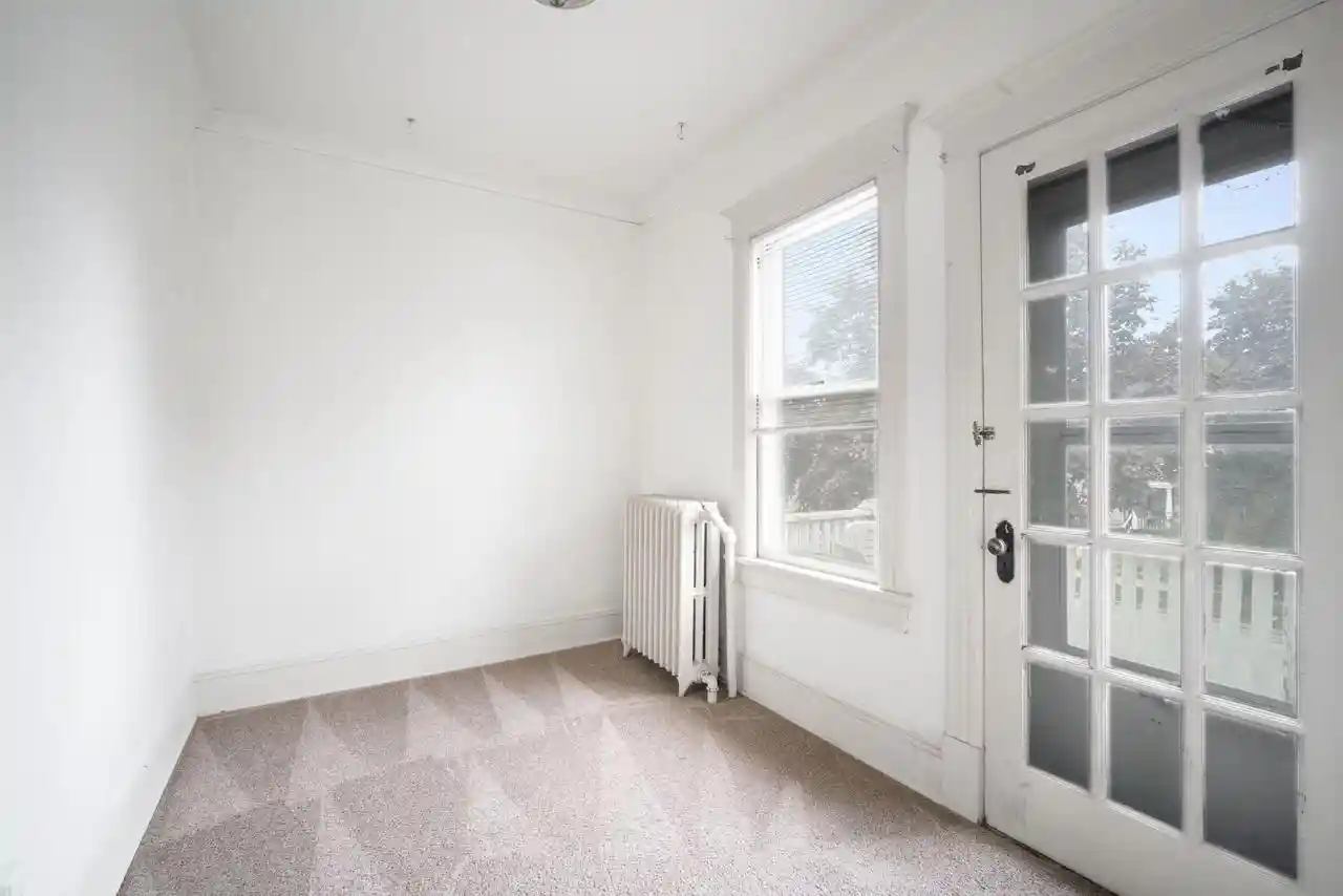 Photo 4 of Multi family home for sale at 2911 N Maryland Ave #2913, Milwaukee, WI 53211 | MLS# 1984932 | Listing updated on 2026-10-27