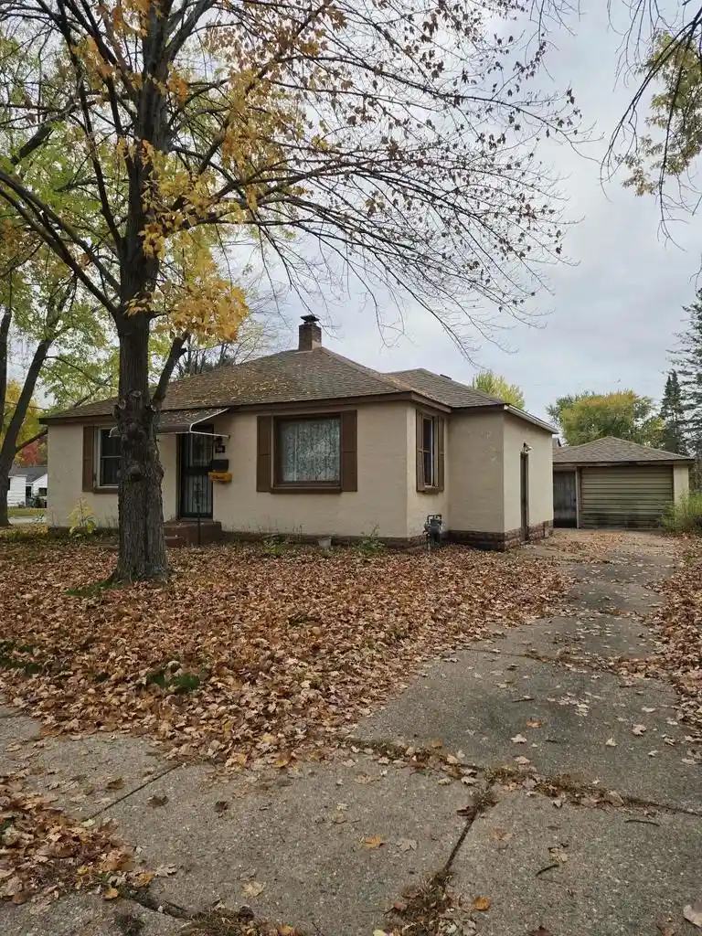 Single family home for sale at 550 15th Avenue N, Wisconsin Rapids, WI 54495 | MLS# 22605156