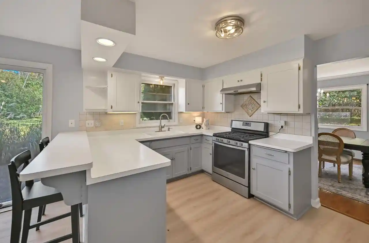 Photo 2 of Single family home for sale at 2100 Wildwood Dr, Cedarburg, WI 53012 | MLS# 1984953 | Listing updated on 2026-10-29