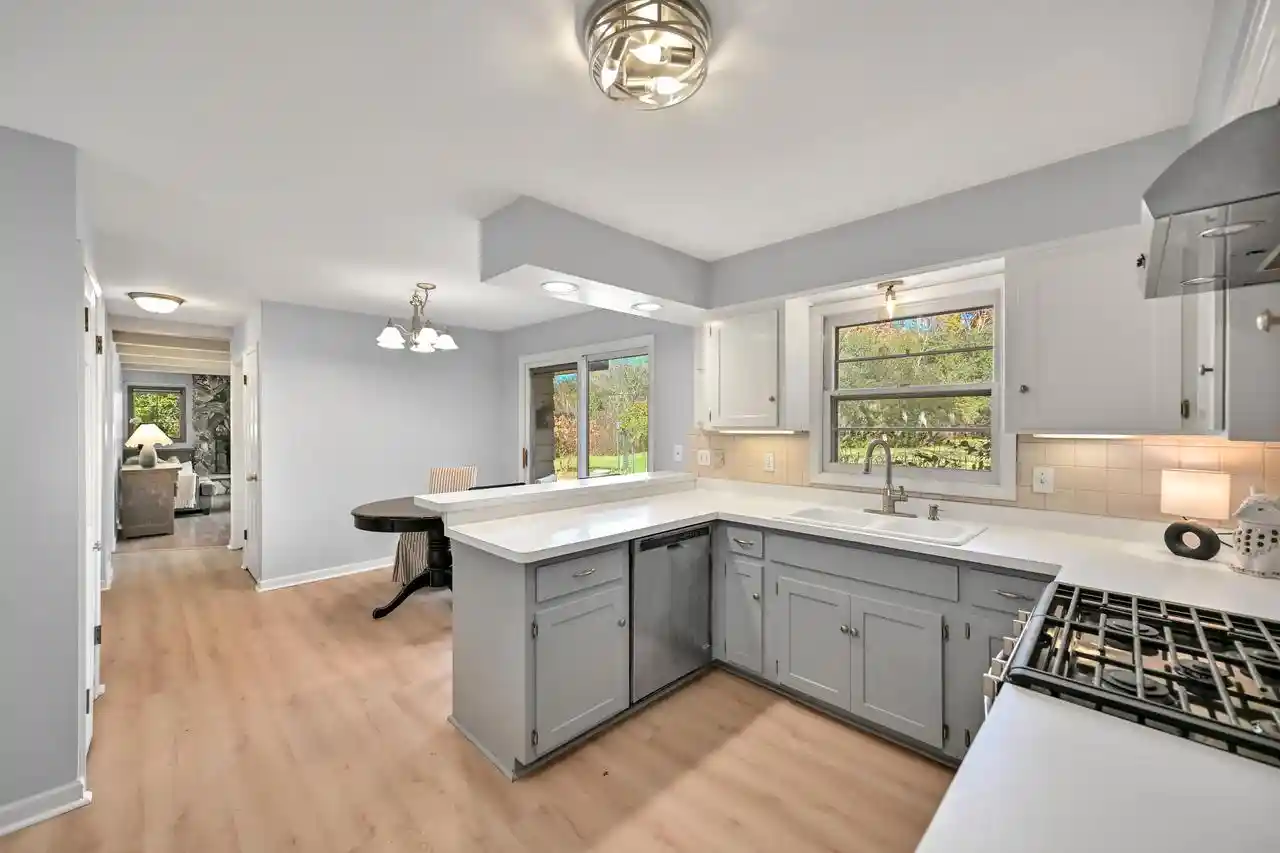 Photo 3 of Single family home for sale at 2100 Wildwood Dr, Cedarburg, WI 53012 | MLS# 1984953 | Listing updated on 2026-10-29