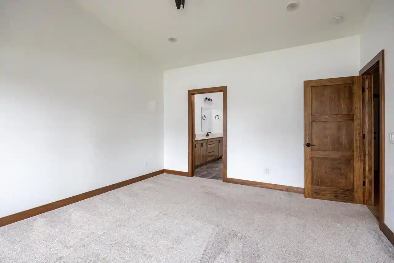 Photo 4 of Single family home for sale at N3630 Gavin Dr, Freedom, WI 54913 | MLS# 50334398 | Listing updated on 2026-10-25