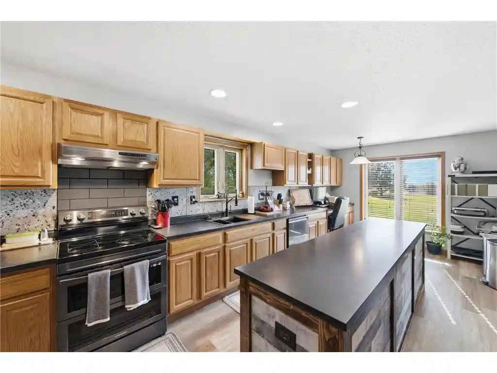 Photo 4 of Single family home for sale at 888 179th Street, Dresser, WI 54009 | MLS# 7160684 | Listing updated on 2026-10-27