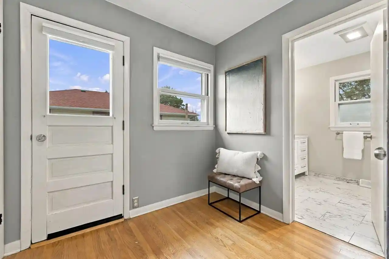 Photo 4 of Single family home for sale at 1514 Walnut St, South Milwaukee, WI 53172 | MLS# 1984976 | Listing updated on 2026-10-28