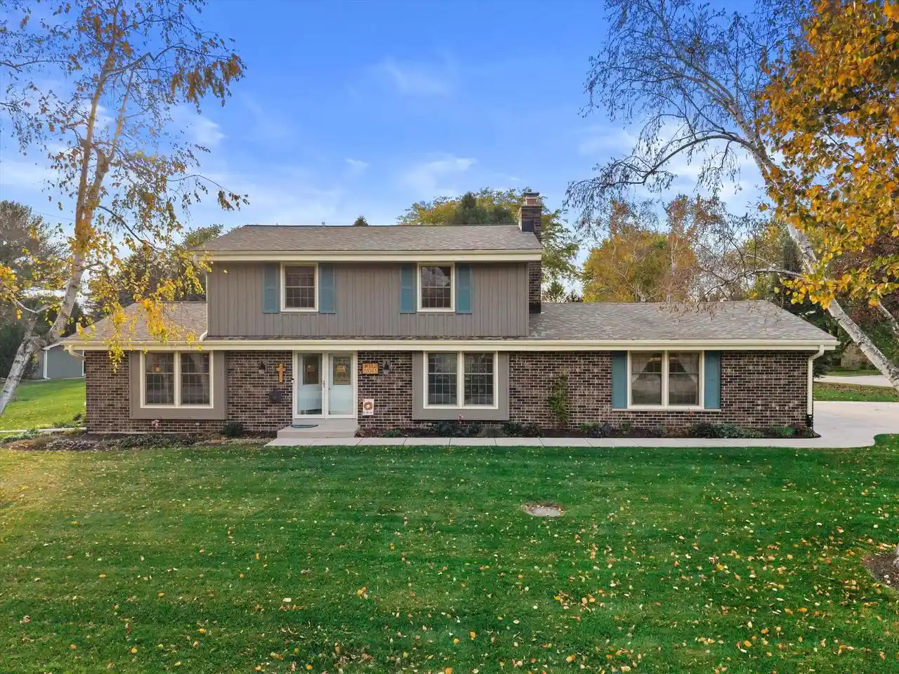 Single family home for sale at W332n5543 Linden Cir W, Nashotah, WI 53058 | MLS# 1984983