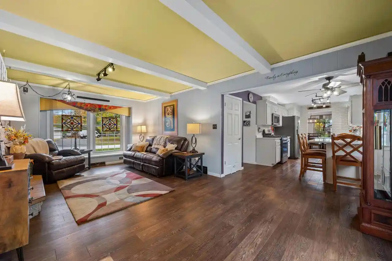 Photo 3 of Single family home for sale at W332n5543 Linden Cir W, Nashotah, WI 53058 | MLS# 1984983 | Listing updated on 2026-10-29