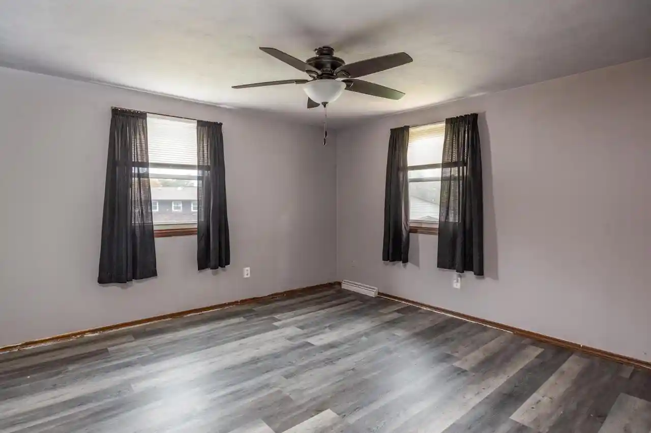 Photo 2 of Single family home for sale at 2982 Caravan Ct, Green Bay, WI 54313 | MLS# 50334397 | Listing updated on 2026-10-26