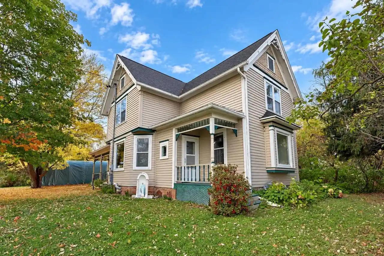 Photo 1 of Single family home for sale at N125 County Rd Ii, Fremont, WI 54940 | MLS# 50334431 | Listing updated on 2026-10-26