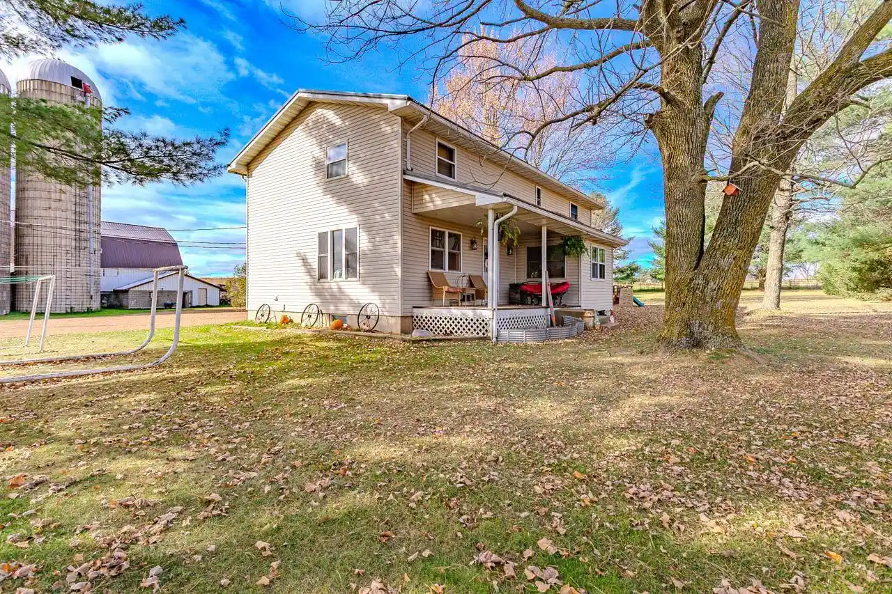 Photo 2 of Single family home for sale at 247182 Bungaloo Rd, Athens, WI 54411 | MLS# 22605165 | Listing updated on 2026-10-16