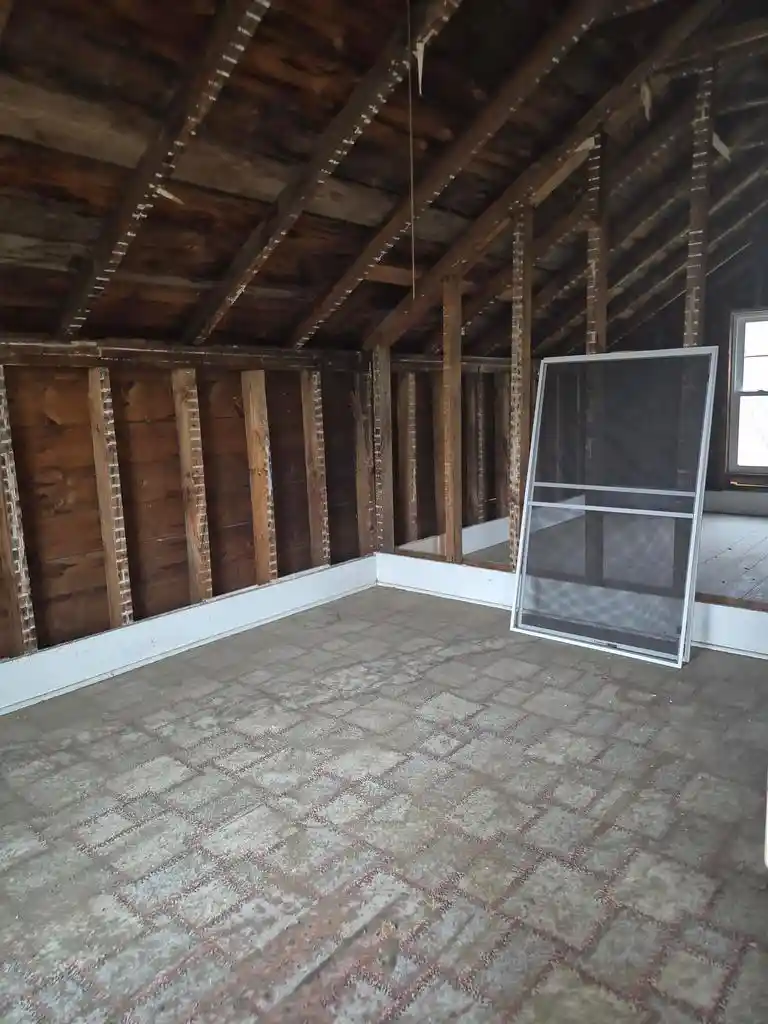 Photo 2 of Single family home for sale at 5937 Canton Rd, Sparta, WI 54656 | MLS# 2034756 | Listing updated on 2026-10-26