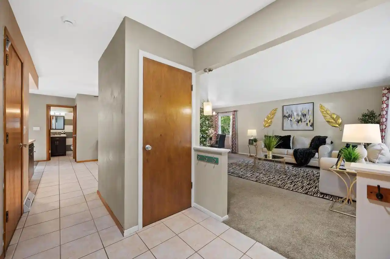 Photo 4 of Single family home for sale at 1916 Chapman Dr, Waukesha, WI 53189 | MLS# 1985039 | Listing updated on 2026-10-24