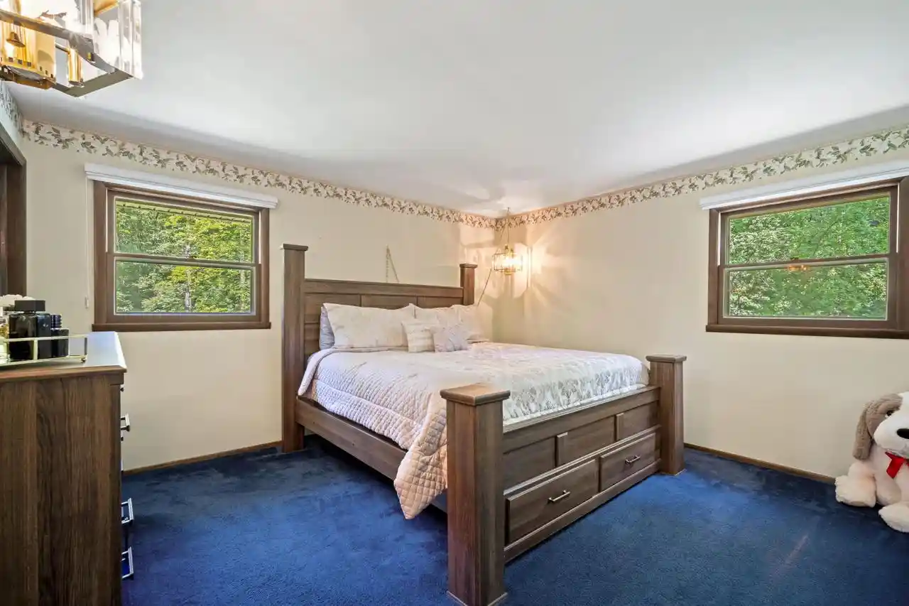 Photo 1 of Single family home for sale at 8441 S 20th Street, Oak Creek, WI 53154 | MLS# 1985045 | Listing updated on 2026-10-27