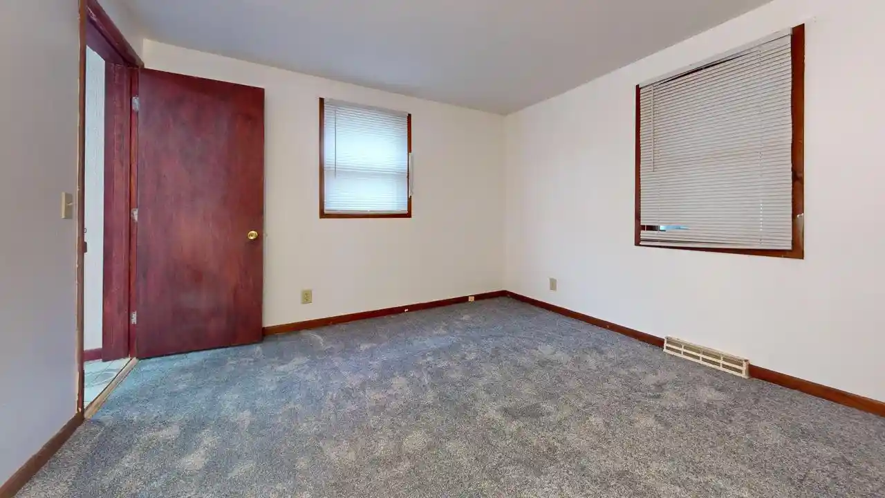 Photo 2 of Single family home for sale at 11255 W Mayers Dr, Franklin, WI 53132 | MLS# 1985058 | Listing updated on 2026-10-22